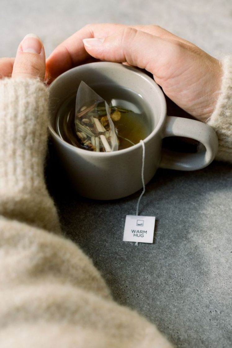 TEA - WARM HUG - HERBAL TEA  Taupe