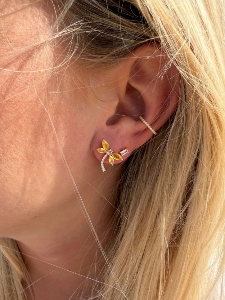 CELESTE DRAGONFLY EARSTUD  gold